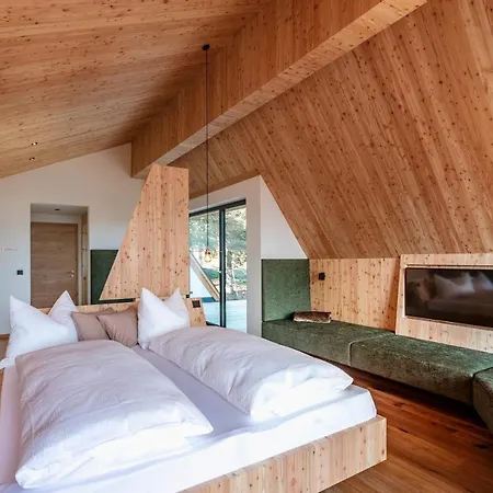 Hotel Oberhauser Hütte Rodenecker - Lüsner Alm Lüsen